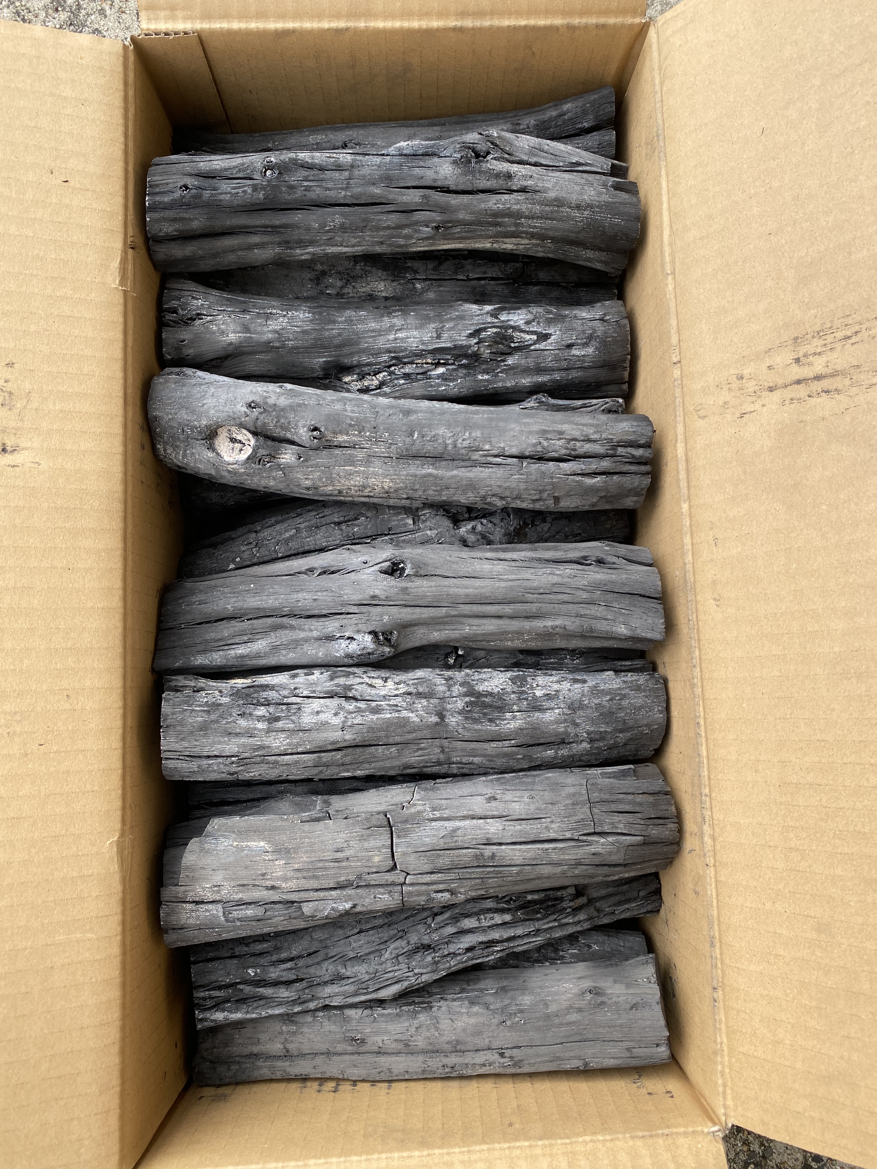 上土佐備長炭 馬目 丸