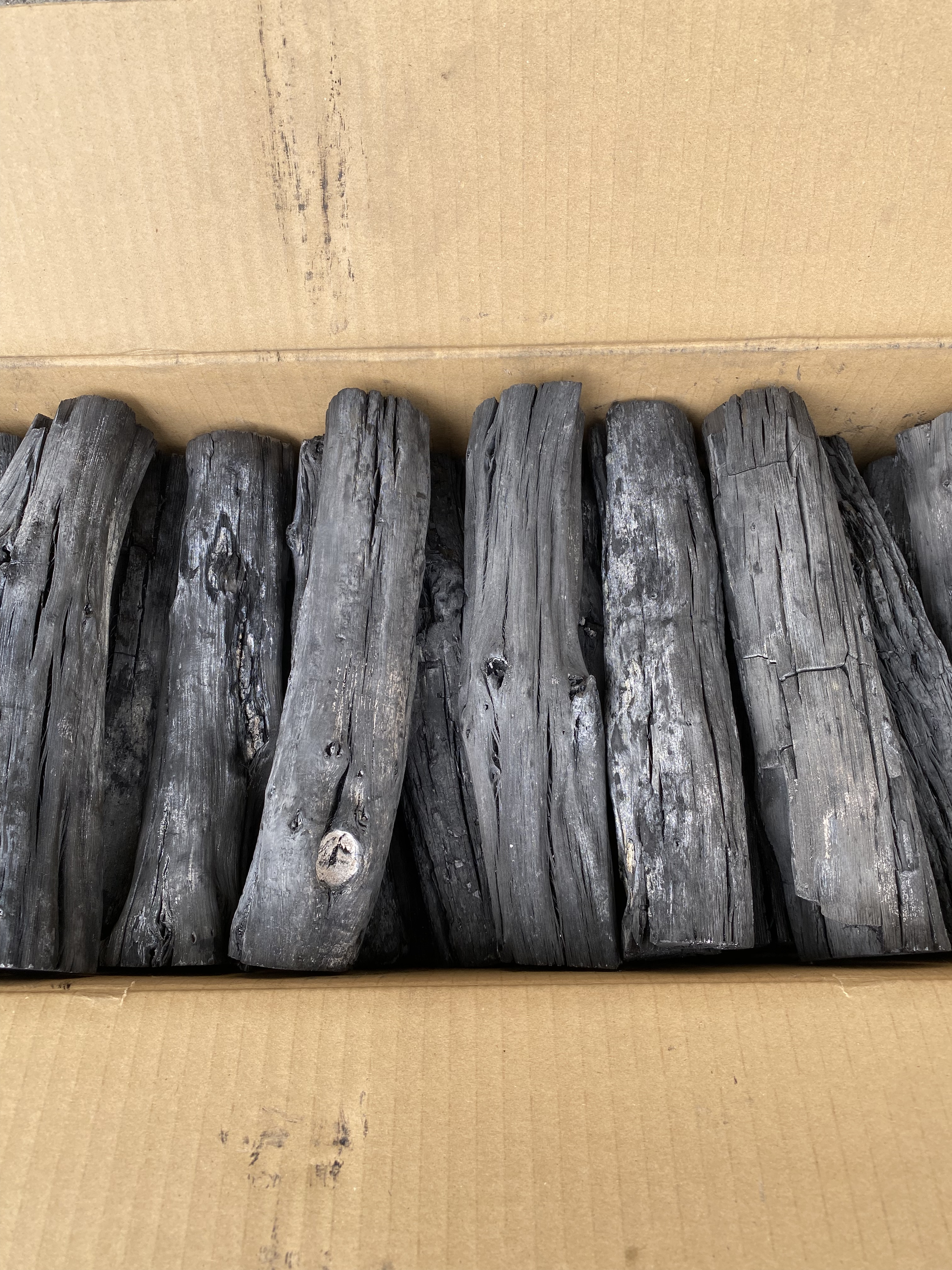 上土佐備長炭 馬目 丸