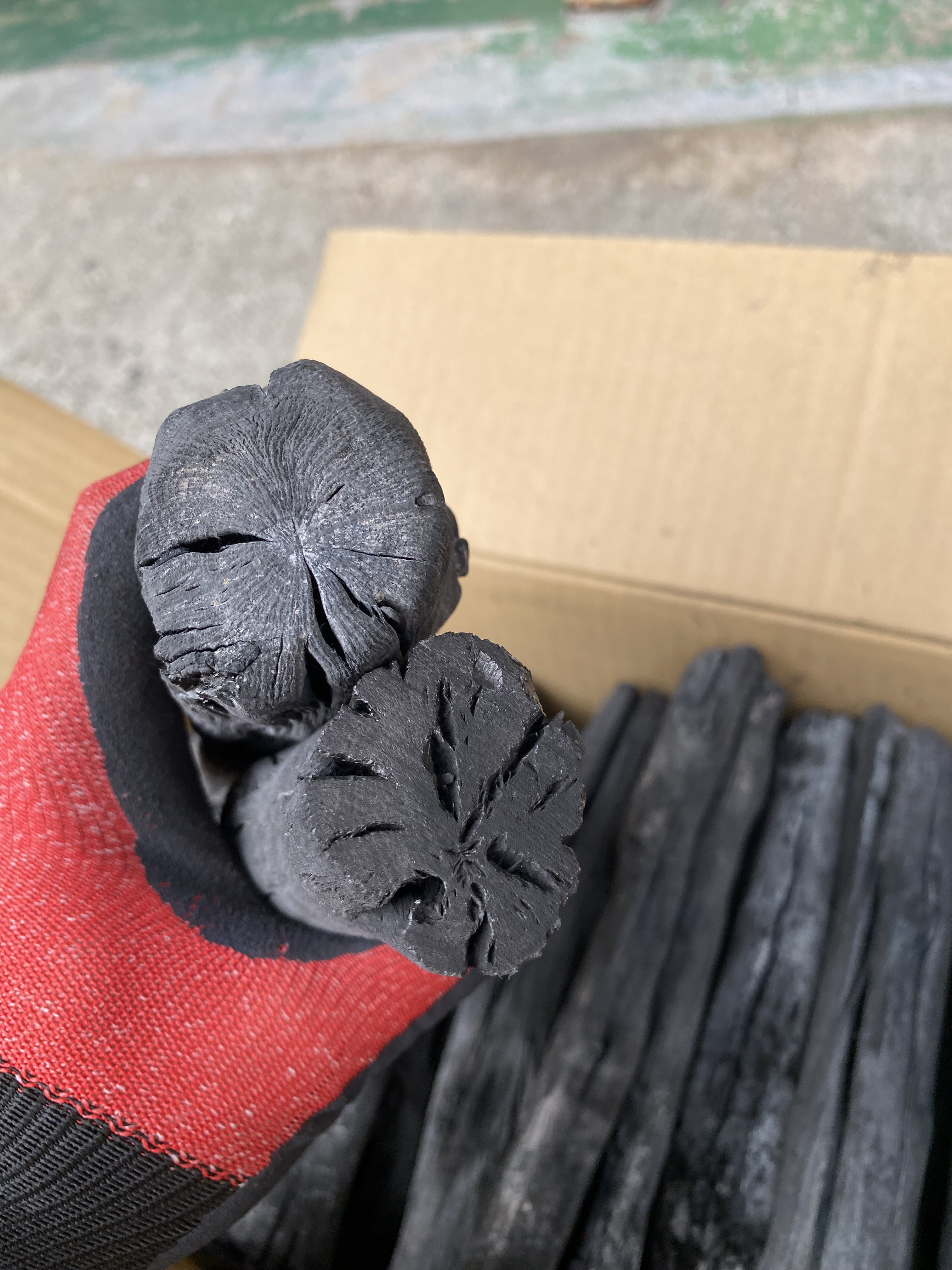 上土佐備長炭 馬目 丸中