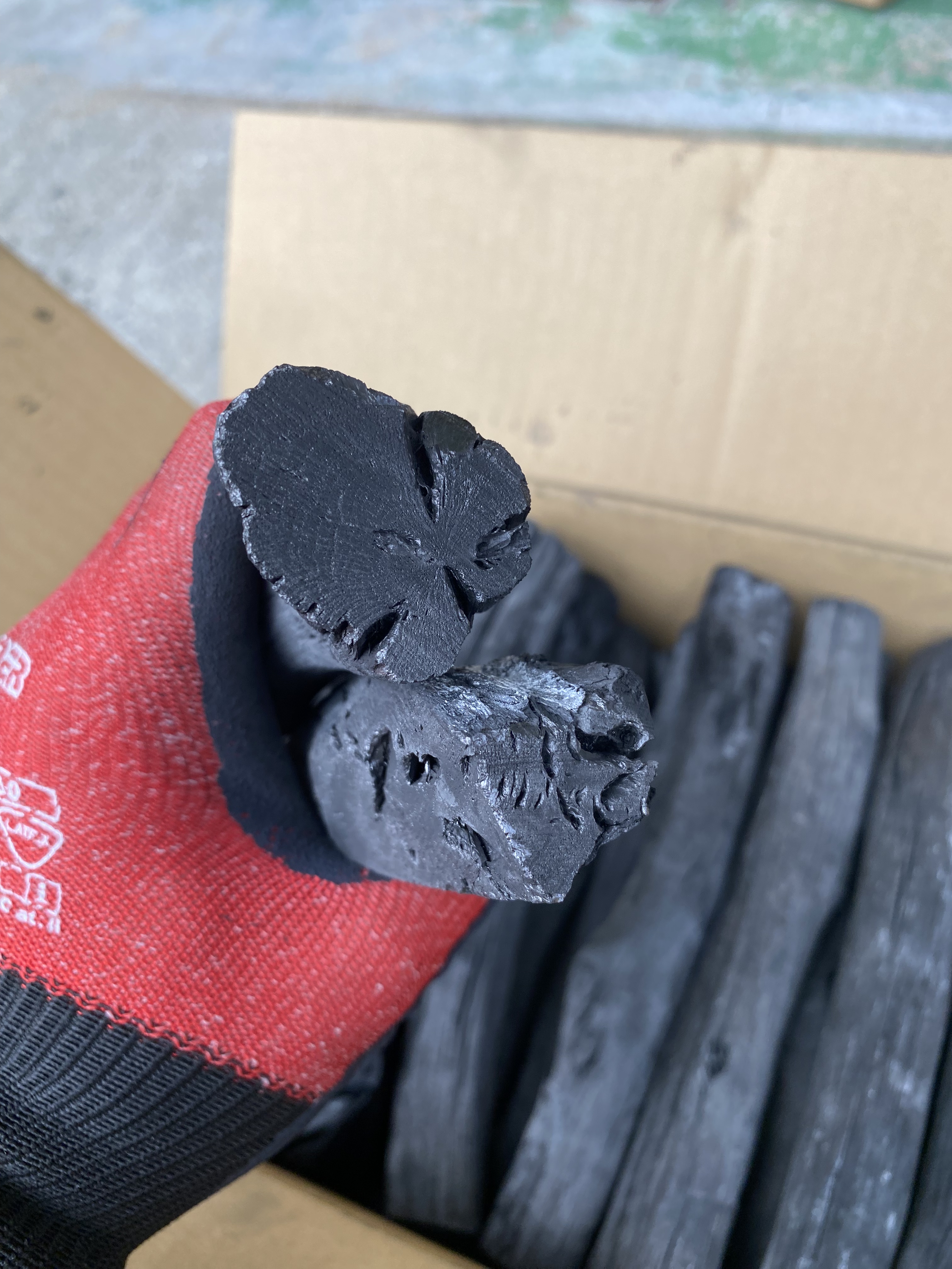 上土佐備長炭 馬目 丸小