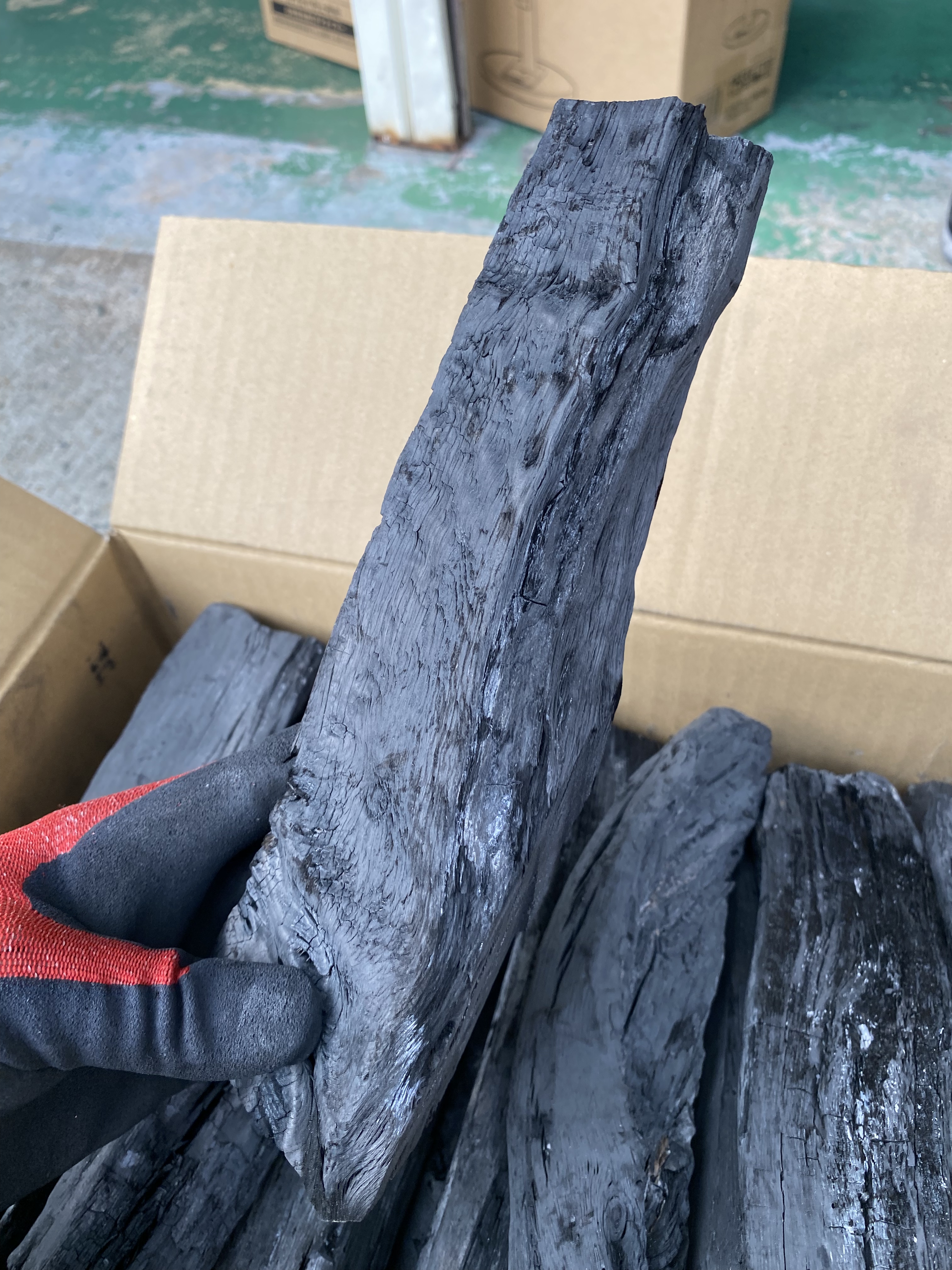 上土佐備長炭 馬目 割