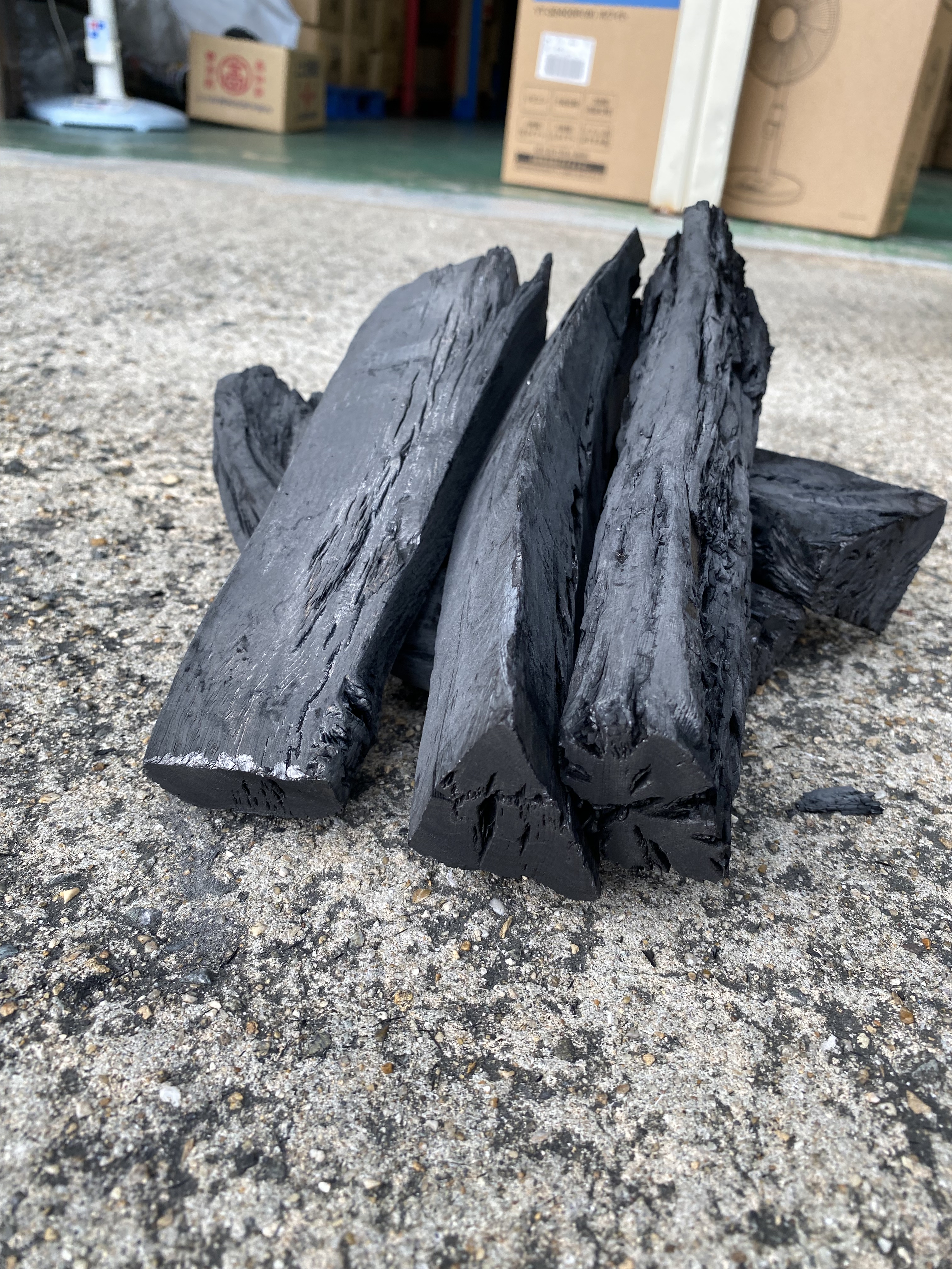 上土佐備長炭 馬目 割