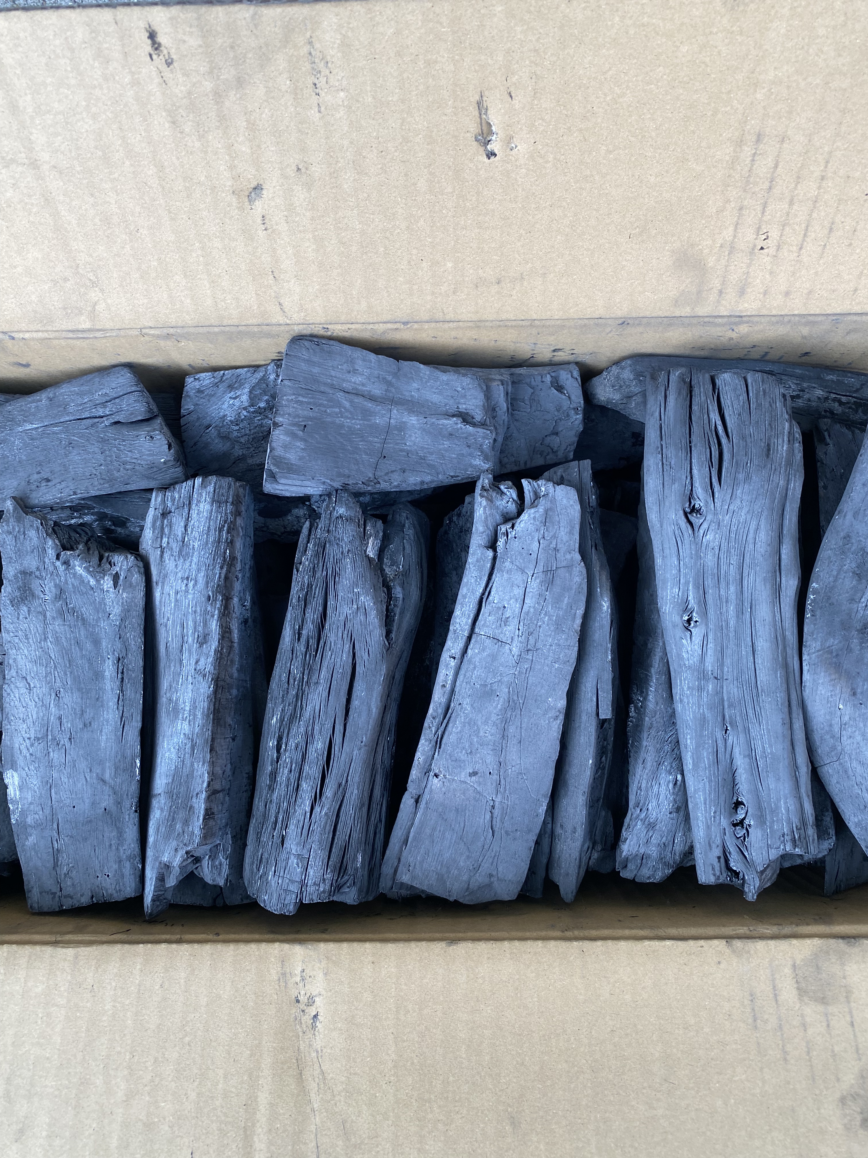 上土佐備長炭 馬目 徳割