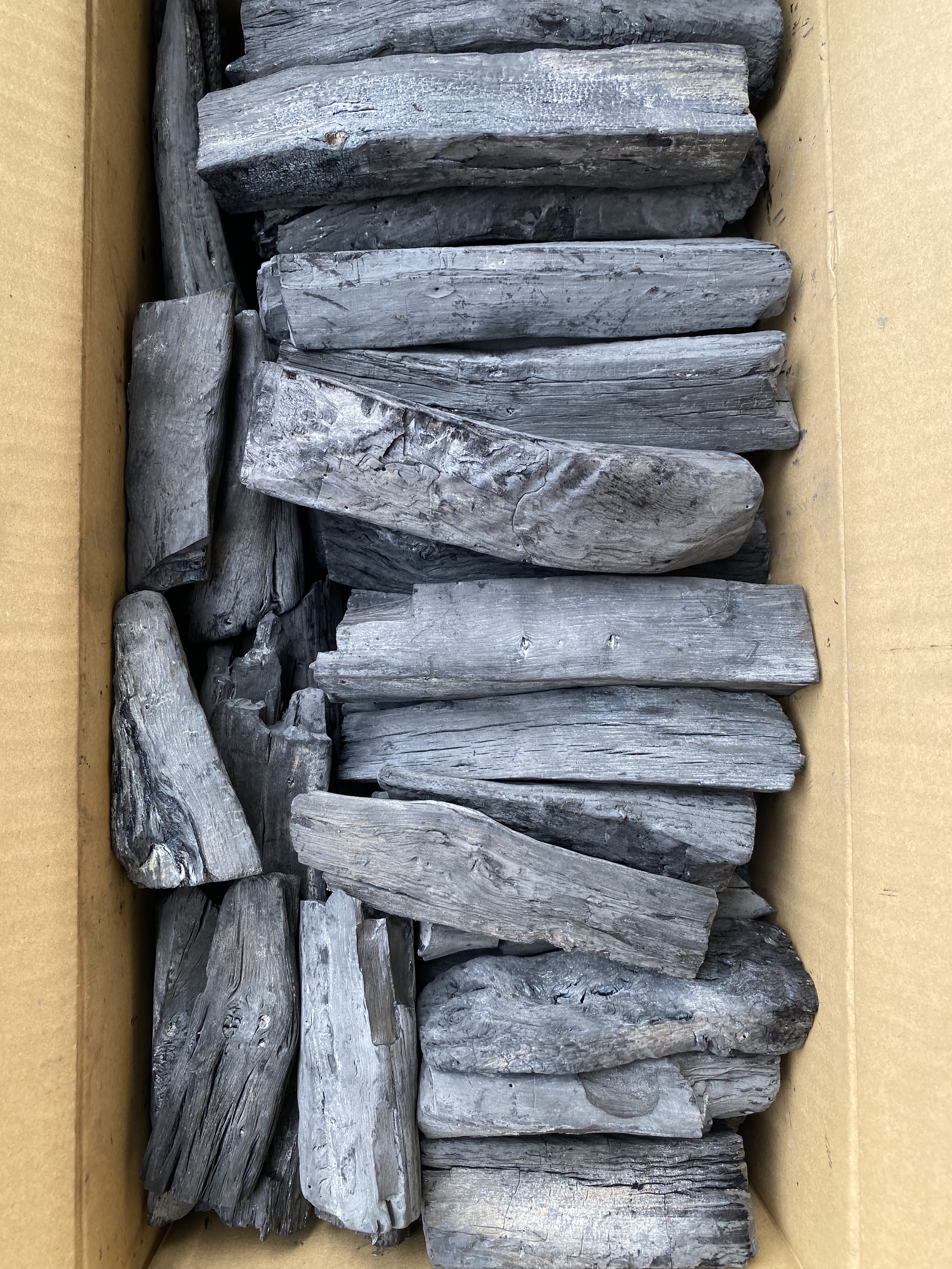 上土佐備長炭 馬目 徳割小