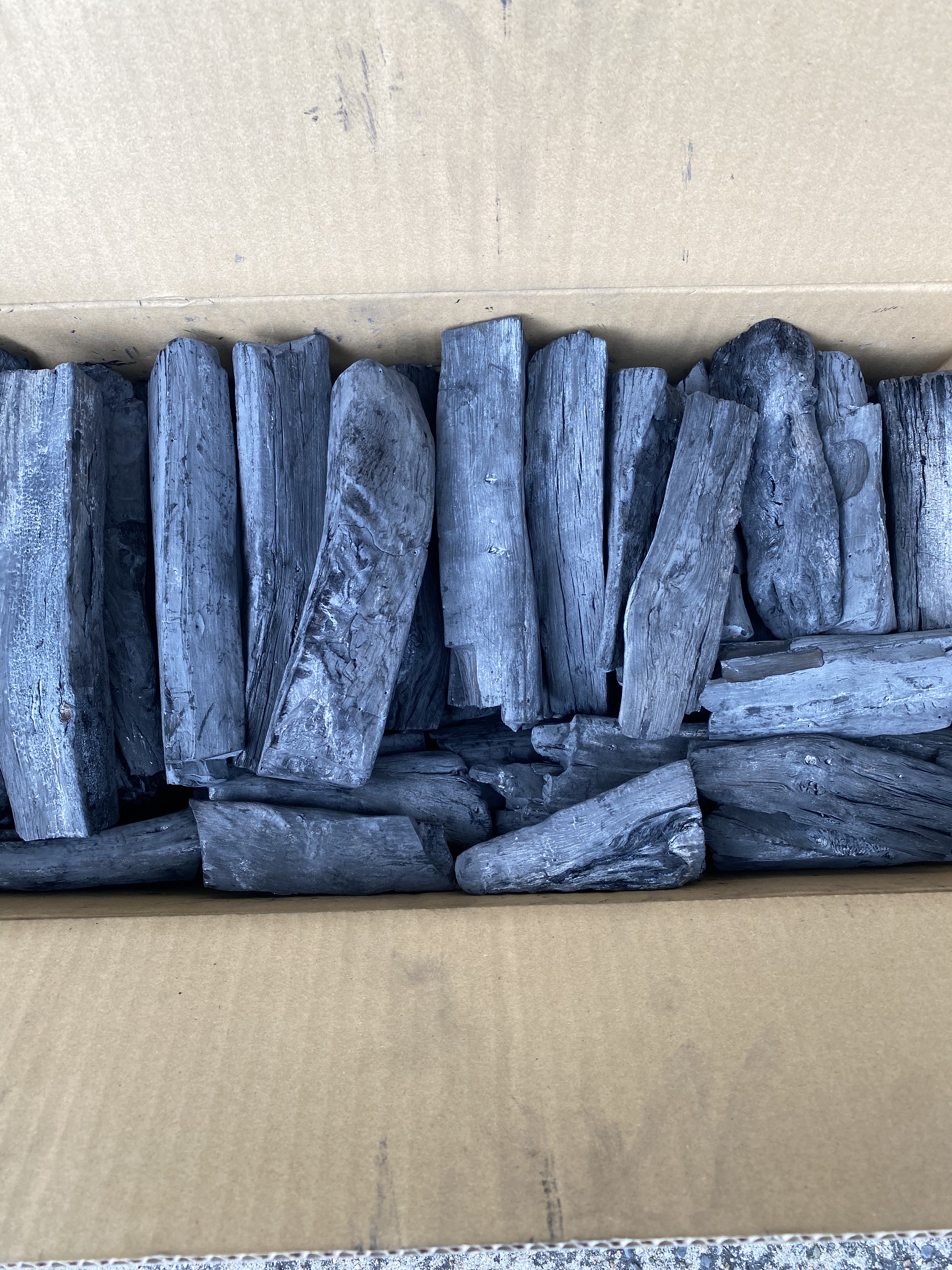 上土佐備長炭 馬目 徳割小