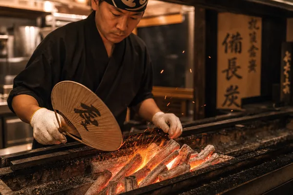 うなぎ屋での火力調整と炭の配置